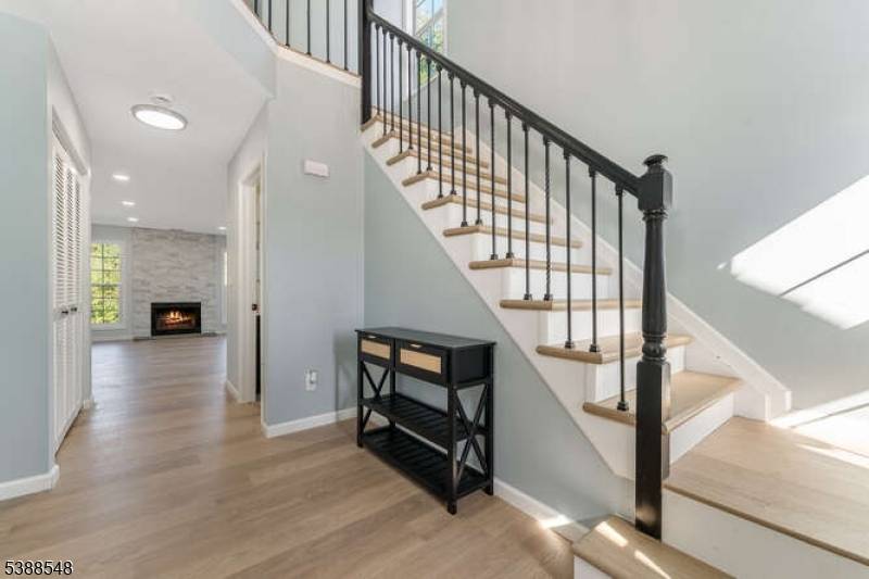 Holland Twp., NJ 08848,901 Fox Hill Place