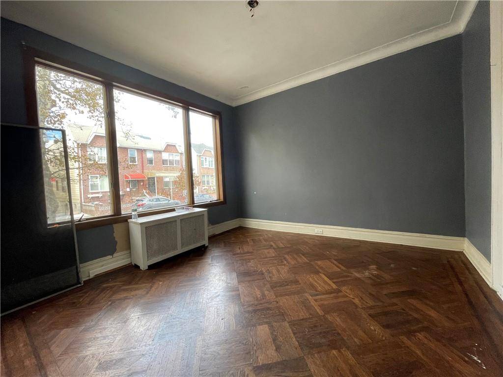 Brooklyn, NY 11228,81 Bay 7th ST