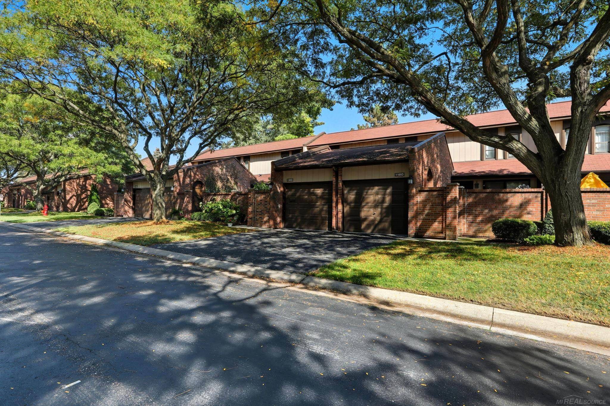 Troy, MI 48084,1105 Kirts BLVD