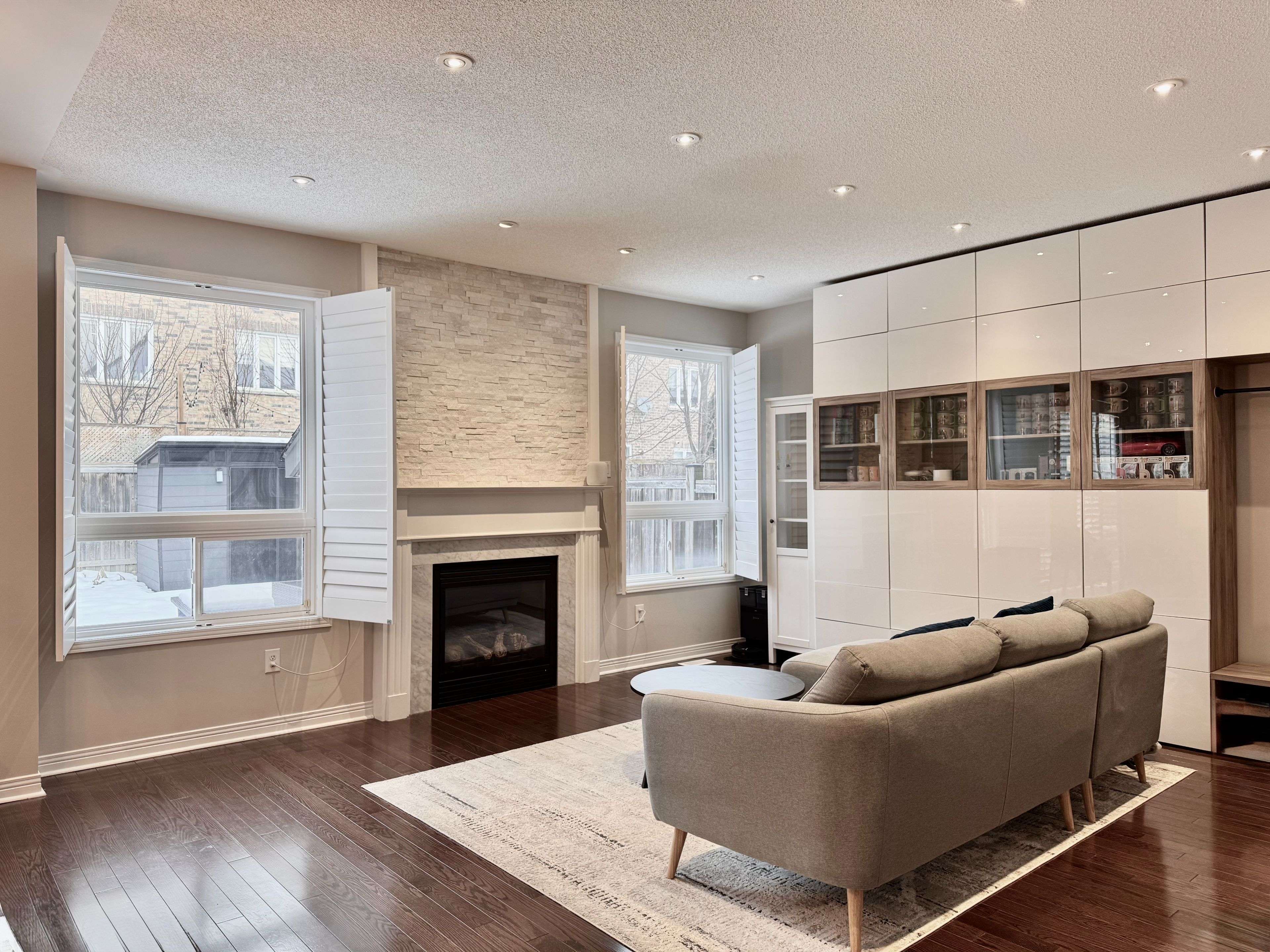 Markham, ON L6C 0G1,4 Prince Of Wales DR