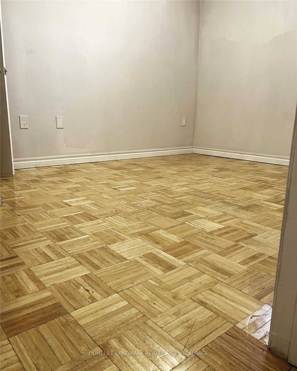 Markham, ON L3S 2Y5,78 Mary Pearson DR