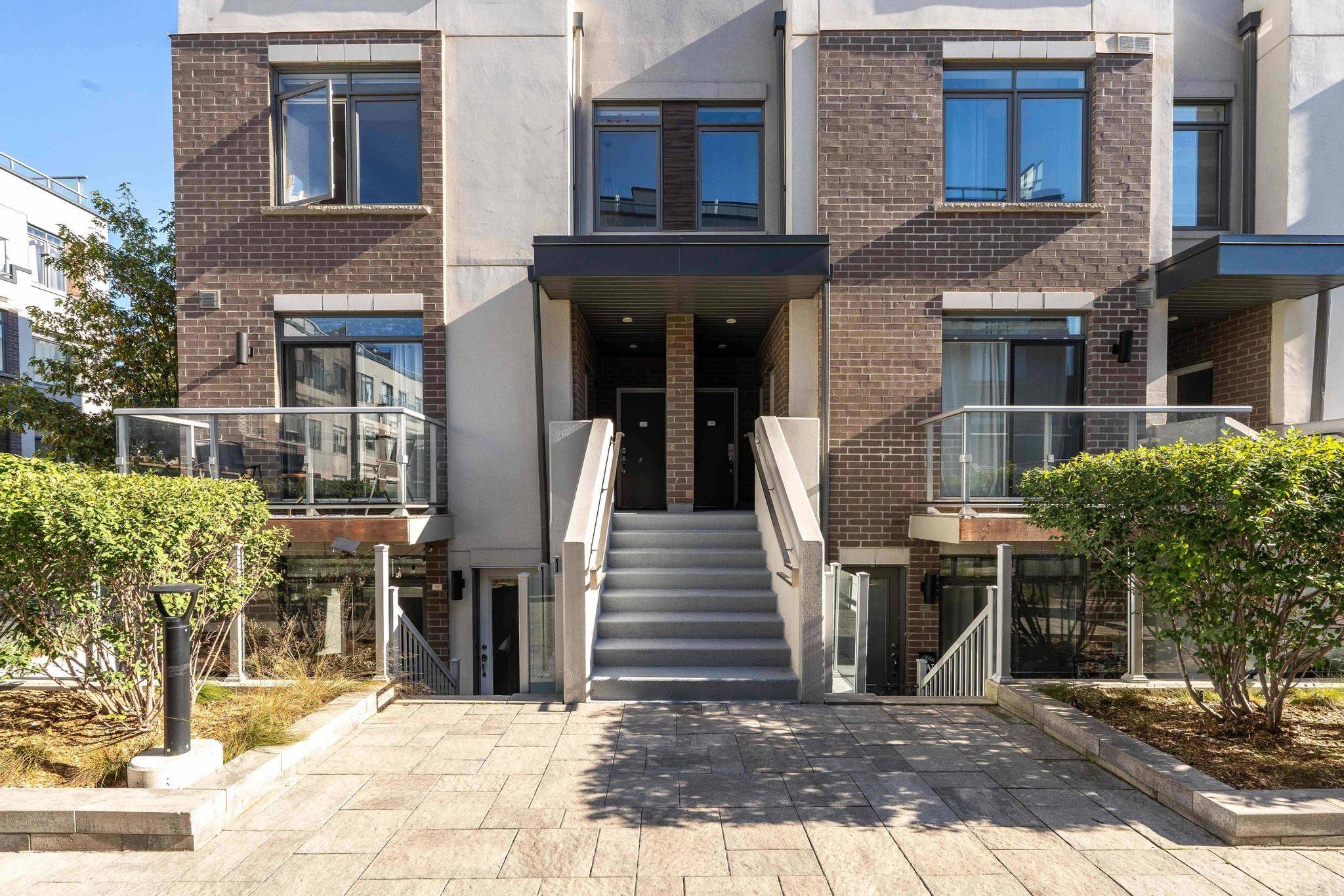 Oakville, ON L6M 1P8,3062 Sixth Line #342