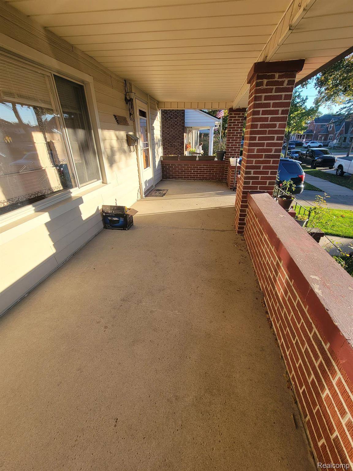 Dearborn, MI 48126,6520 HARTWELL ST