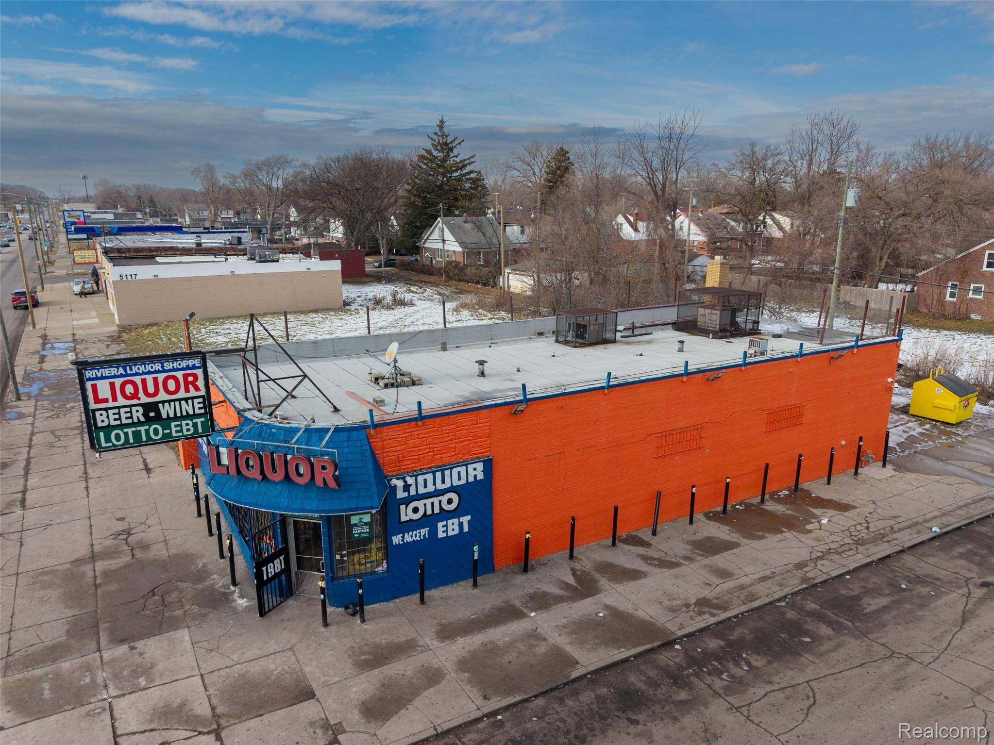 Detroit, MI 48235,5153 E 7mile rd Keystone