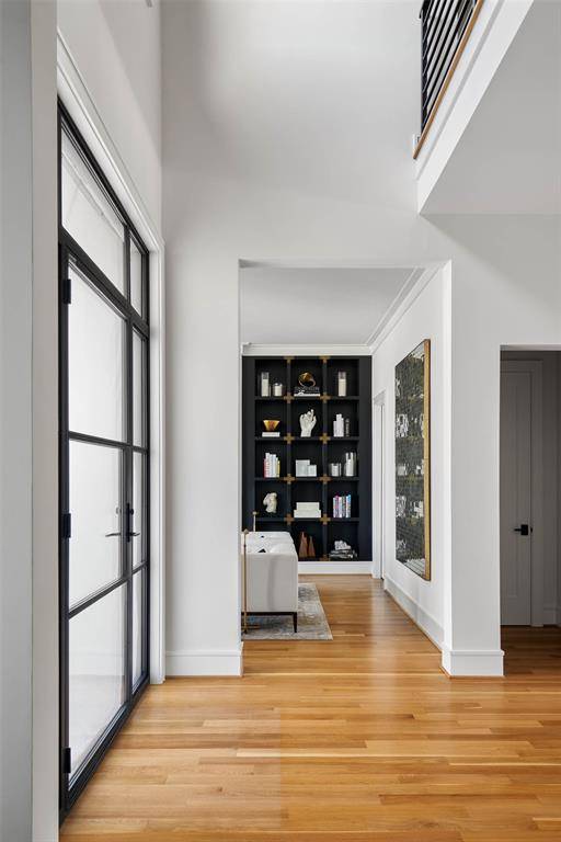 Dallas, TX 75230,6440 Brookshire Drive