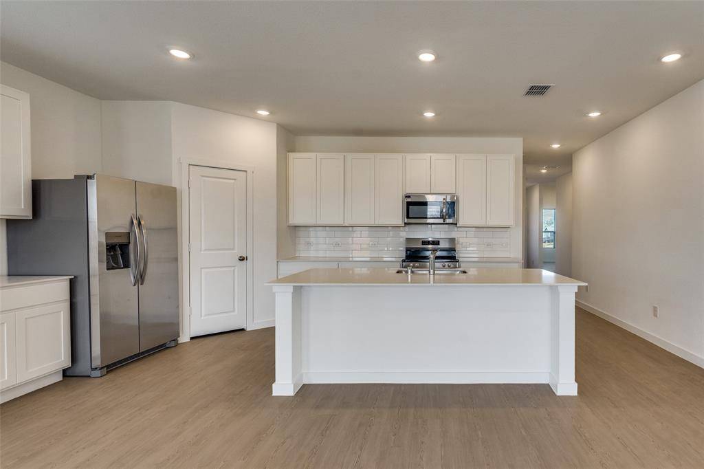 Princeton, TX 75407,6826 Welsh Drive