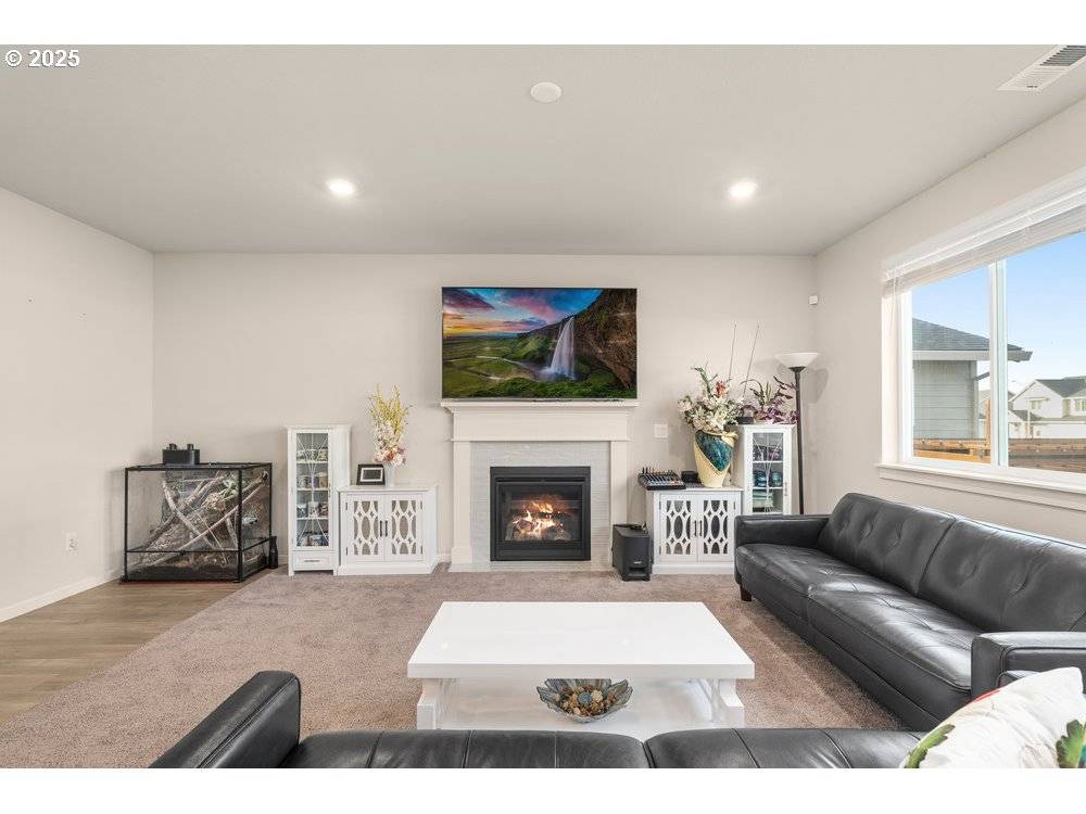 Gresham, OR 97080,6421 SE 22ND ST