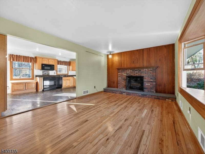 Clinton Twp., NJ 08833,303 Cokesbury High Bridge Rd