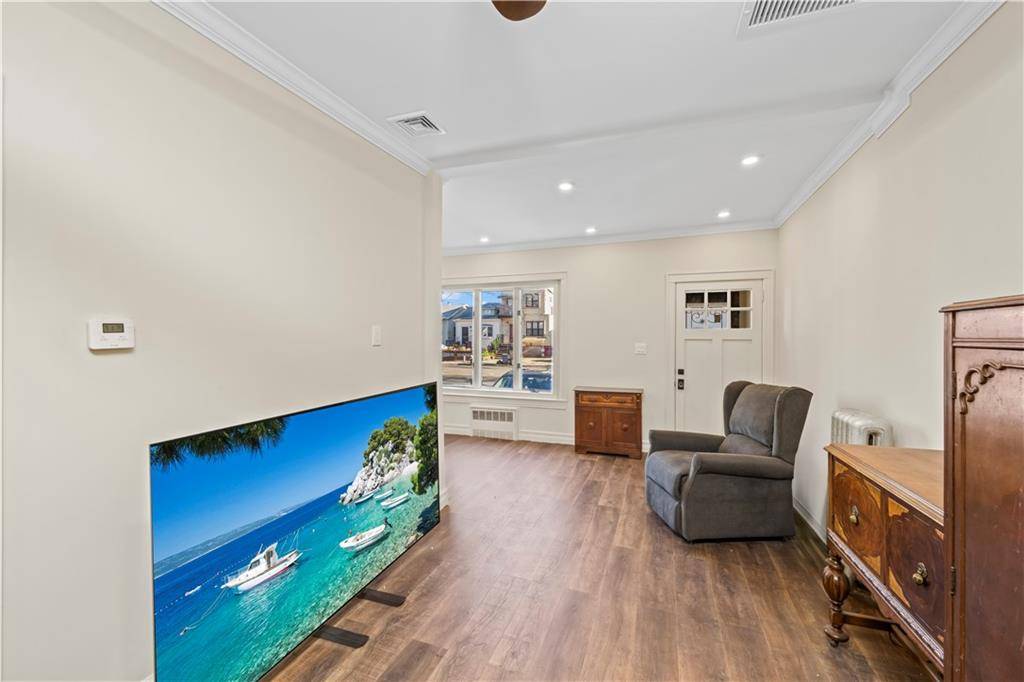 Brooklyn, NY 11223,2270 West 6th ST