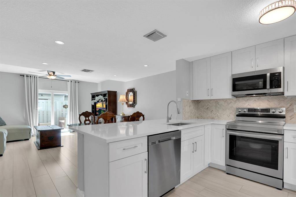 Fort Lauderdale, FL 33305,1869 NE 15th Ave #1869