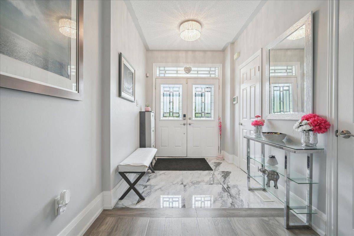 Milton, ON L9T 6J4,1449 Laurier AVE