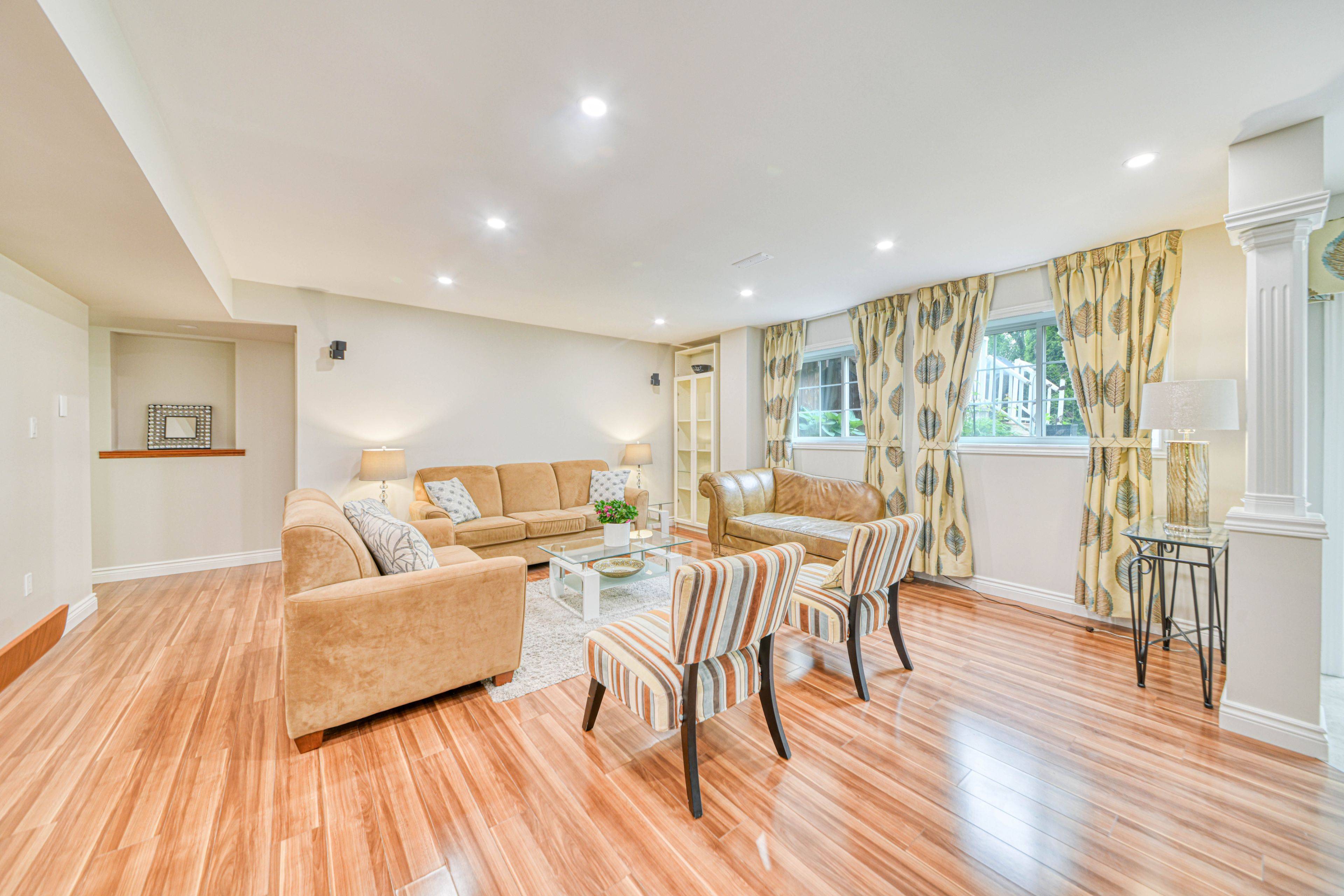 Hamilton, ON L9K 1P9,BSMT - 87 Lowinger AVE