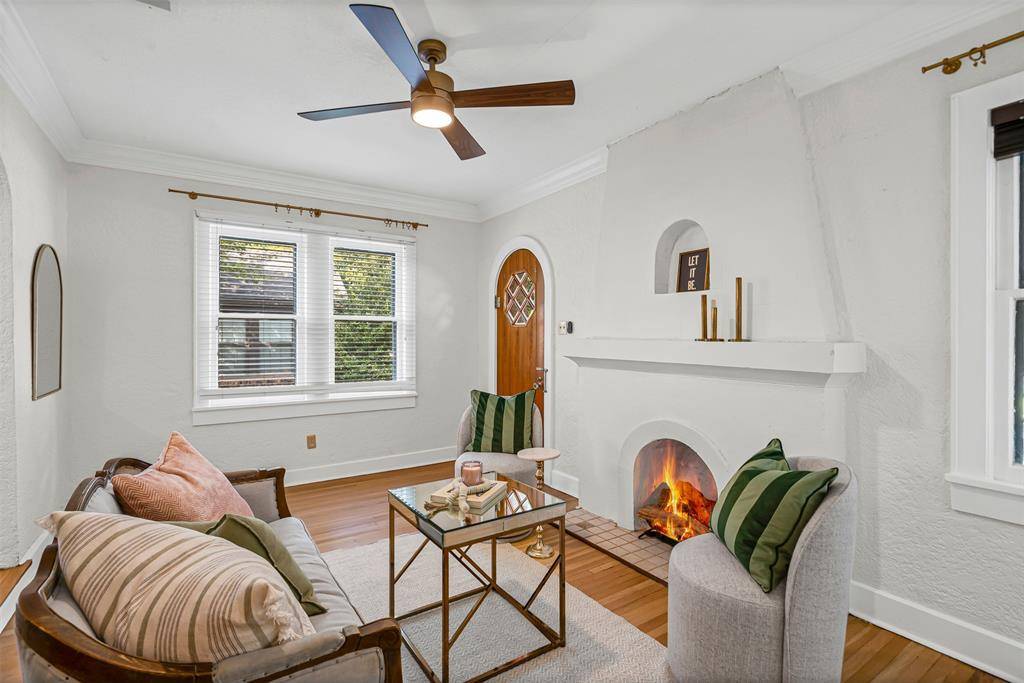 Fort Worth, TX 76107,2312 Carleton Avenue