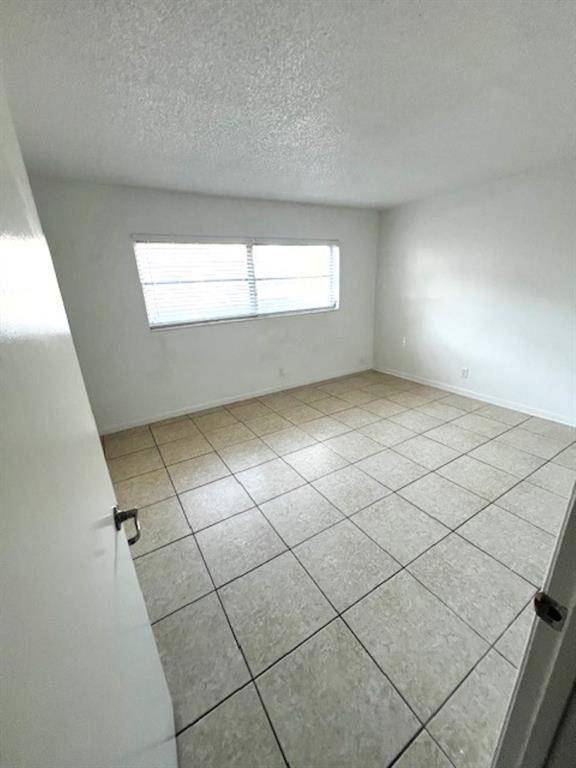 Lake Worth Beach, FL 33460,1510 S Federal Hwy #7