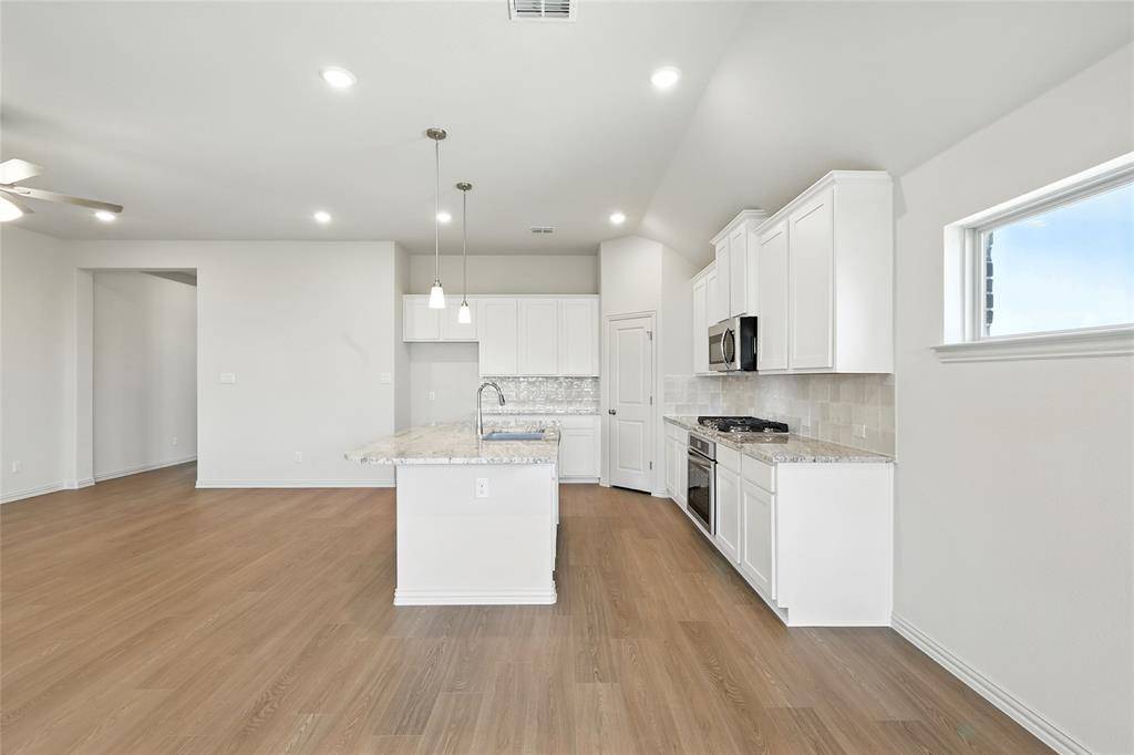 Anna, TX 75409,1329 Staffords Point Lane