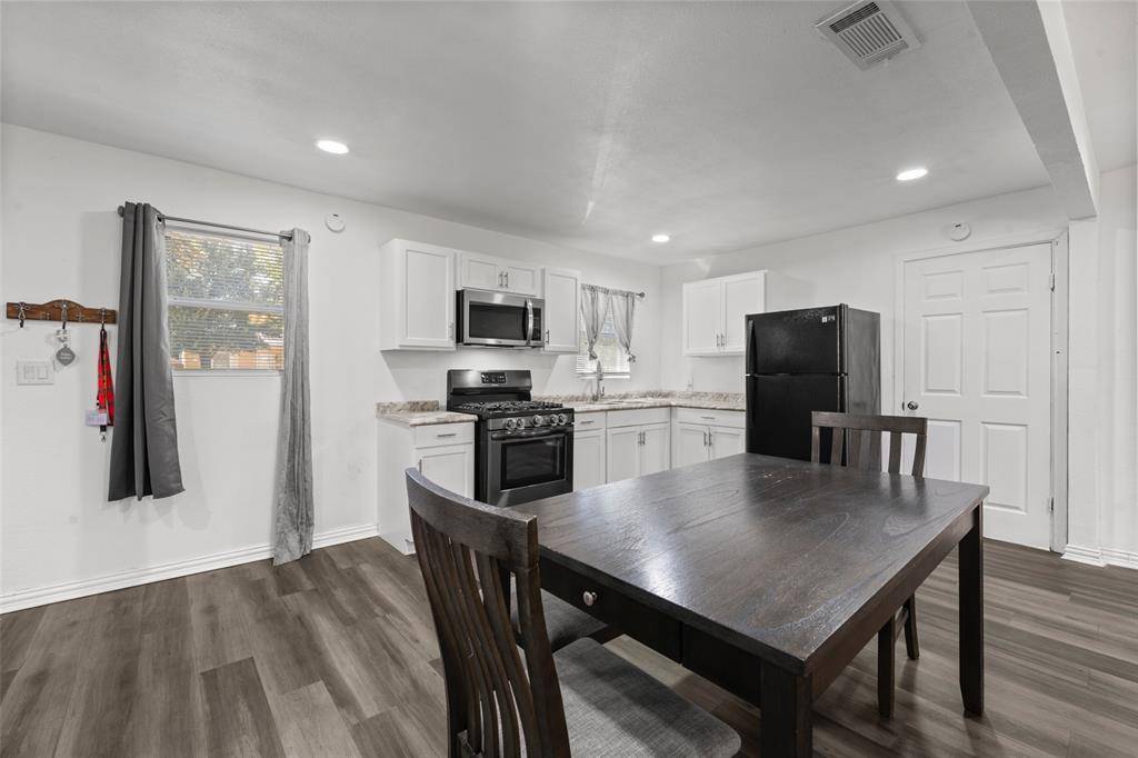 Waco, TX 76711,2128 Sunnydell Drive