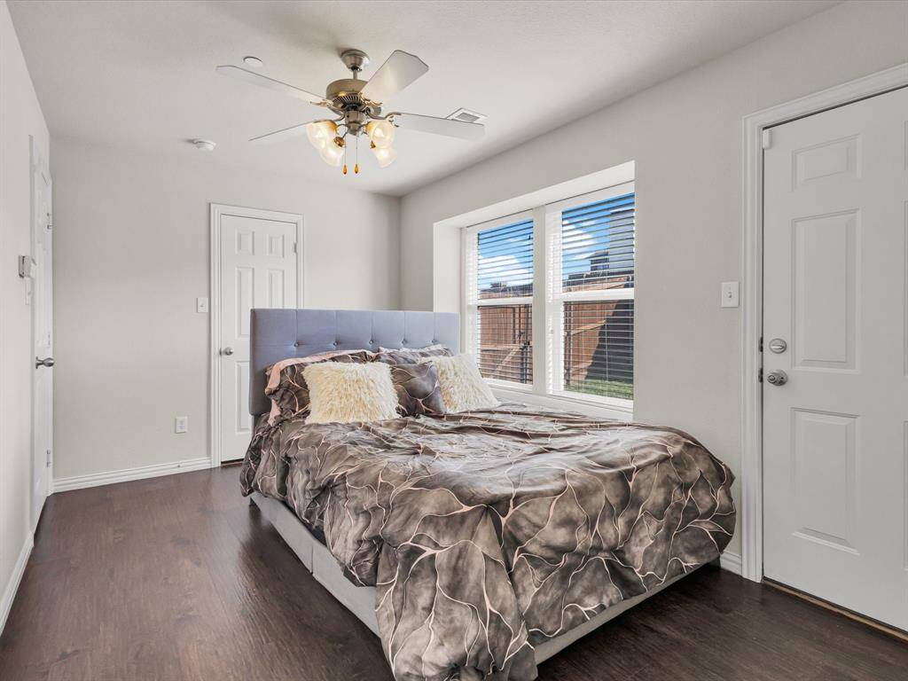 Lewisville, TX 75067,2700 Club Ridge Drive #34