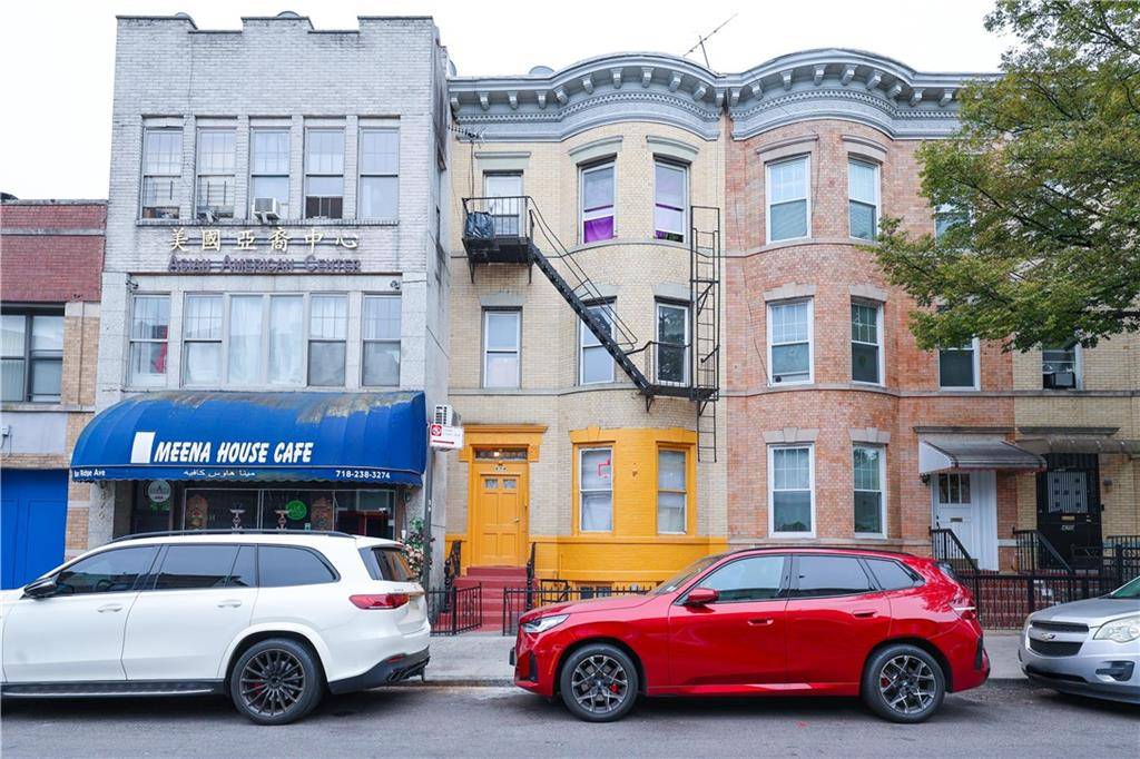 Brooklyn, NY 11220,474 Bay Ridge AVE