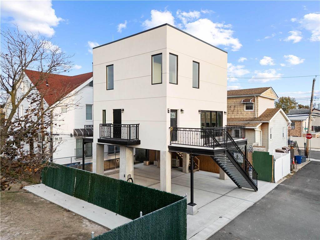 Brooklyn, NY 11229,62 Abbey CT