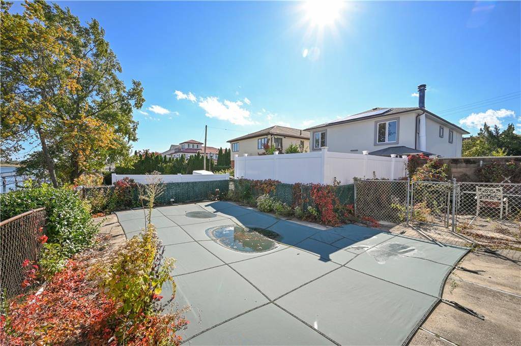 Brooklyn, NY 11234,2687 East 66th ST