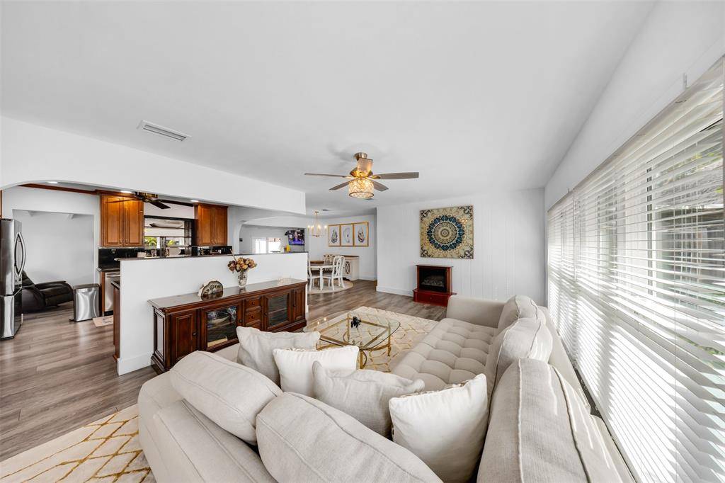 Wilton Manors, FL 33306,2133 Coral Gardens Dr
