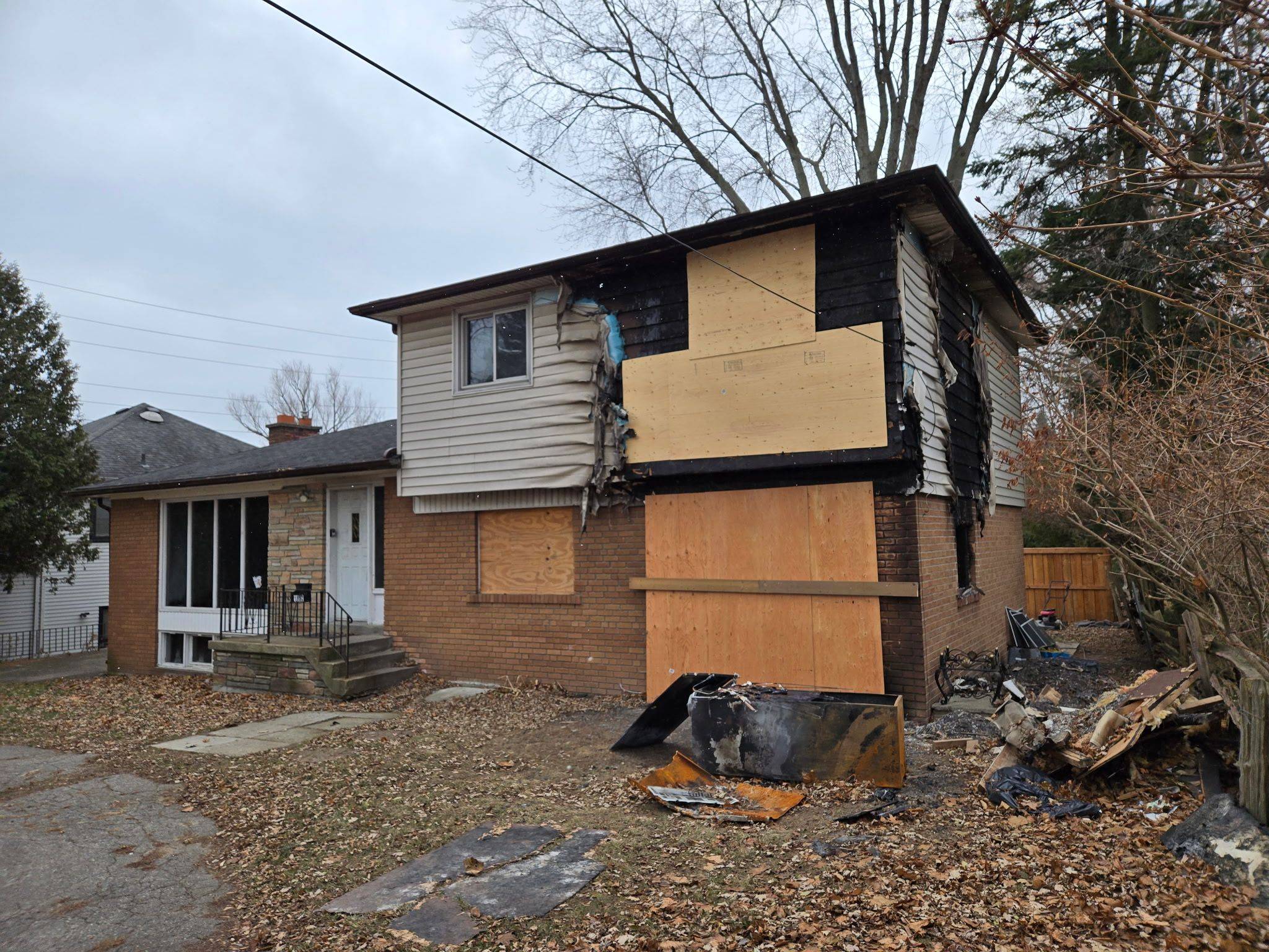 Mississauga, ON L5H 2J2,1152 Mississauga RD