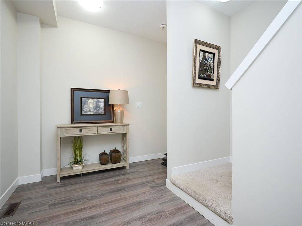 London North, ON N6H 0J7,965 Battery PARK #965