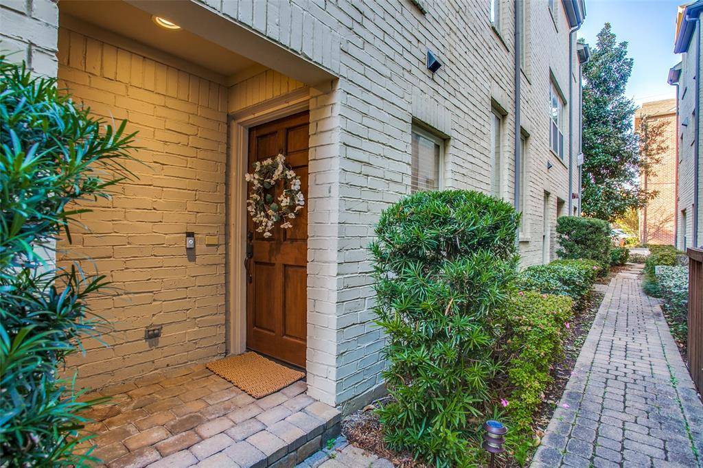 University Park, TX 75205,4524 Emerson Avenue #2