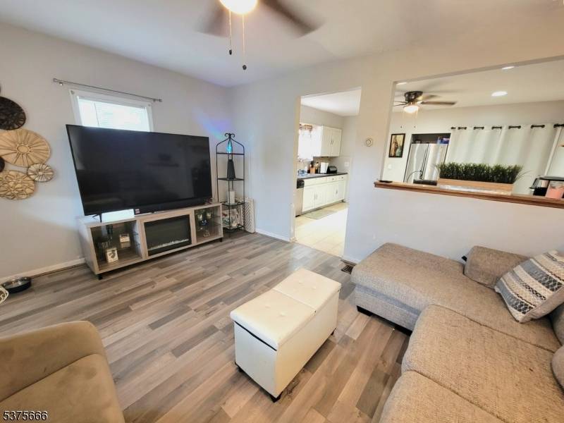 Newton Town, NJ 07860,46 Pine St