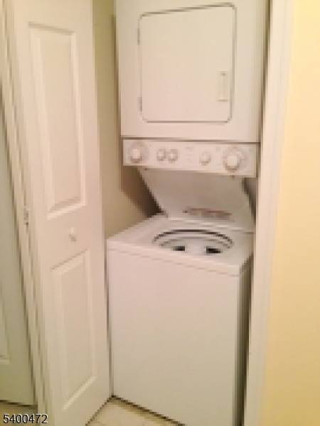 Bernards Twp., NJ 07920,272 Potomac Dr #272