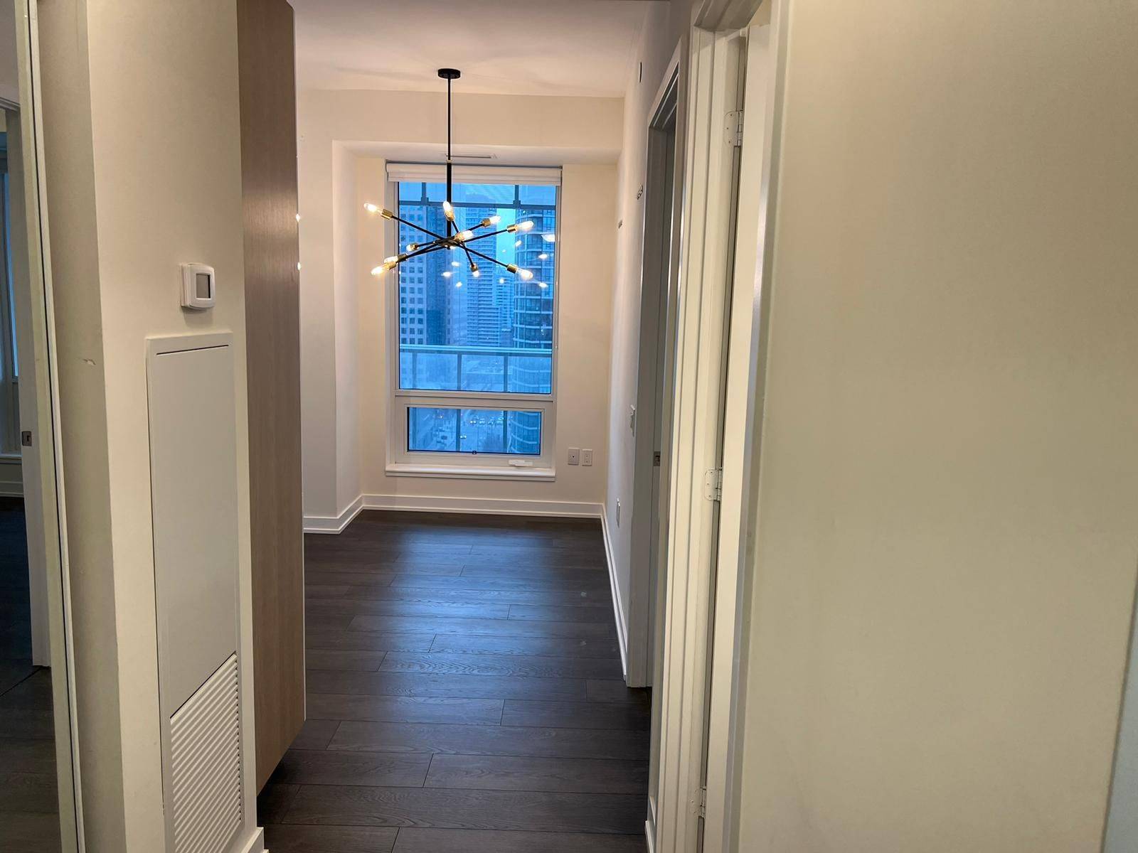 Toronto C08, ON M5E 0E3,28 Freeland ST #1302