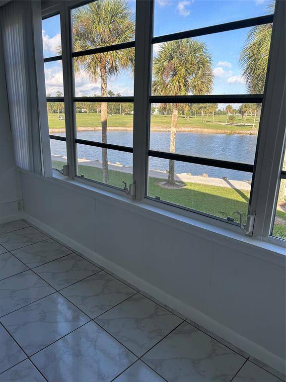 Margate, FL 33063,7807 Golf Circle Dr #205