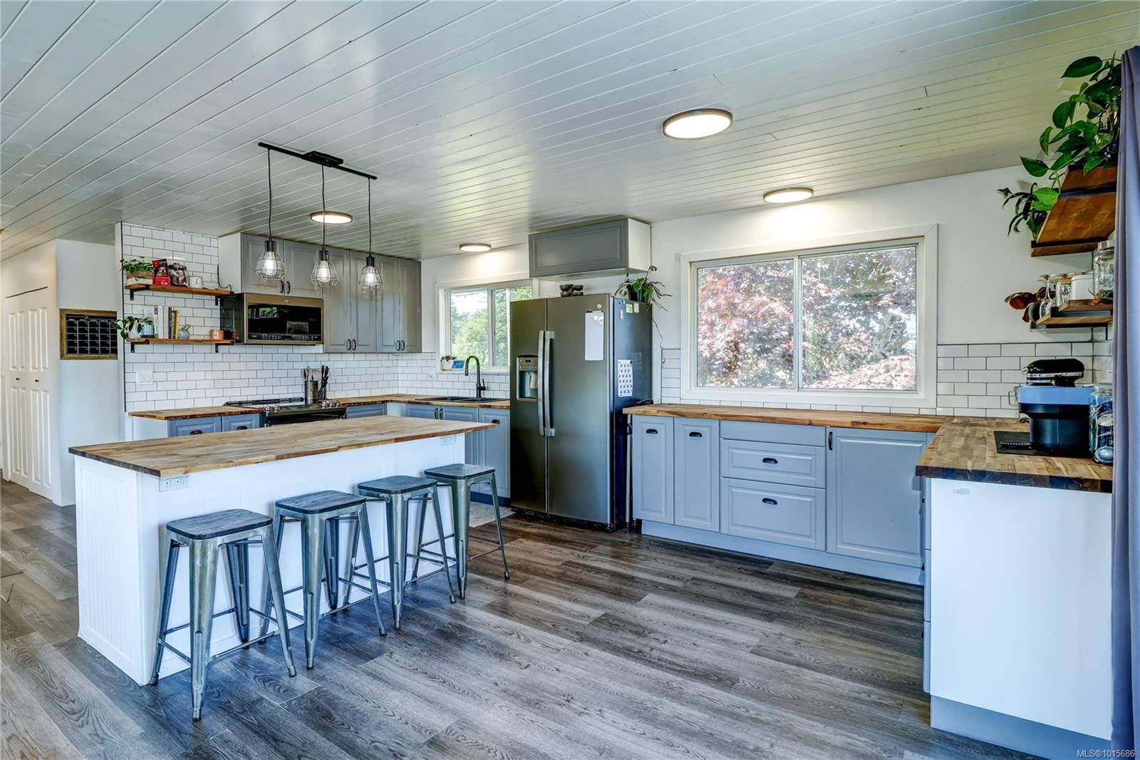 Port Mcneill, BC V0N 2R0,2530 Mountview Cres