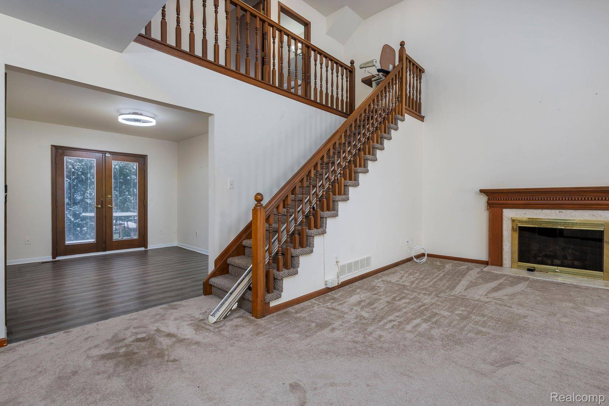 St. Clair Shores, MI 48081,22560 Van ST