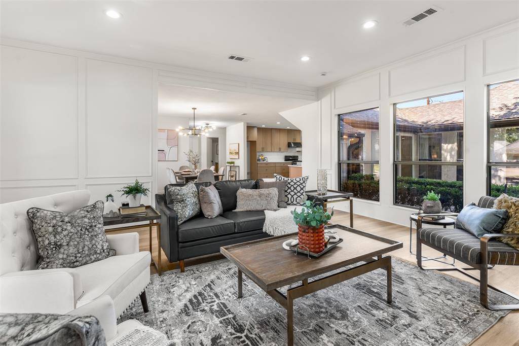 Dallas, TX 75248,6015 Blue Mist Lane