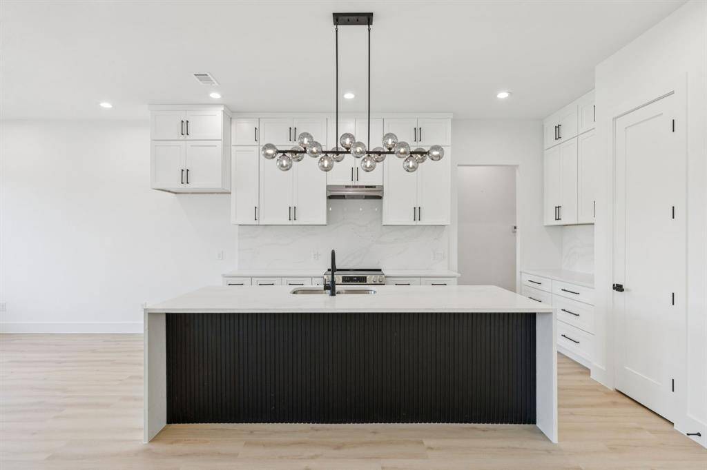 Lancaster, TX 75134,1235 Cedardale Road