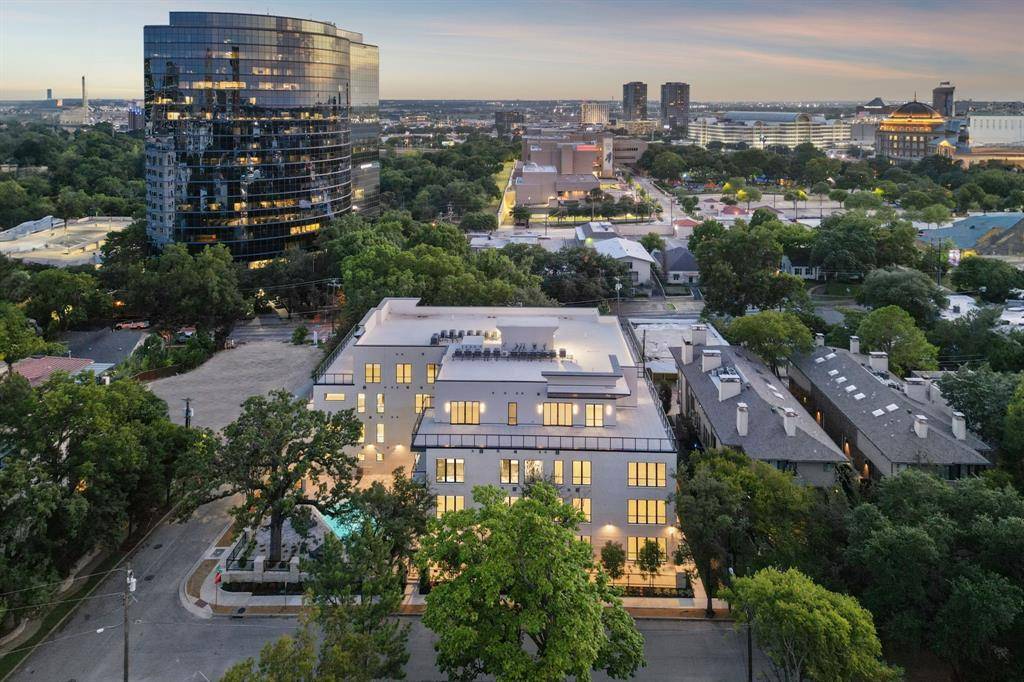 Dallas, TX 75219,3601 Routh Street #4C