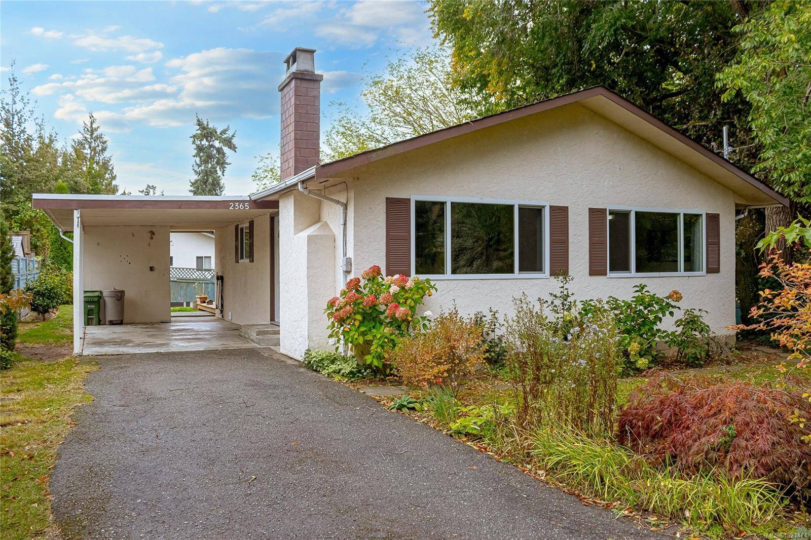 Sidney, BC V8L 2J5,2365 Lovell Ave