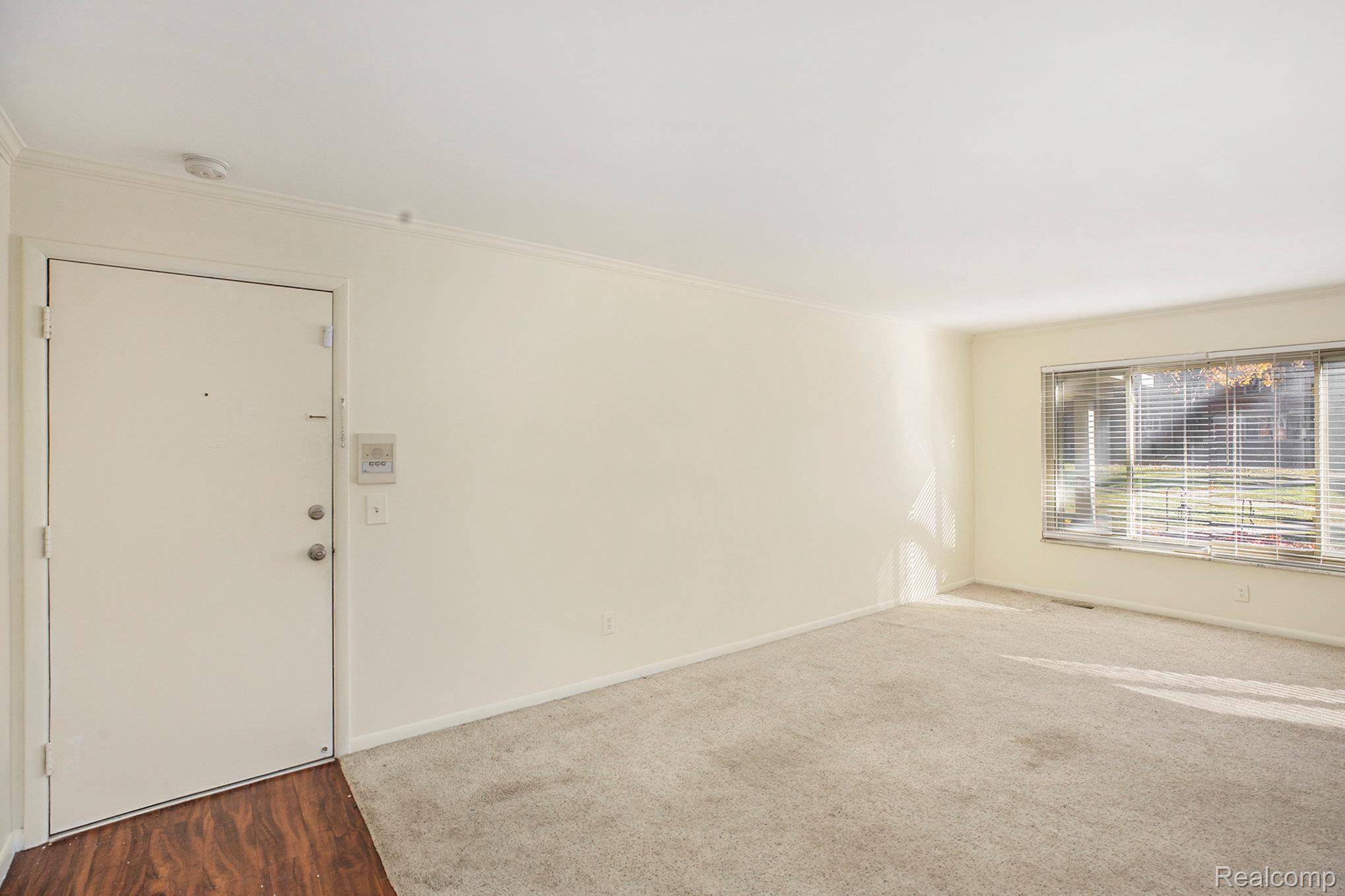 Birmingham, MI 48009,850 N ADAMS RD UNIT 1 RD