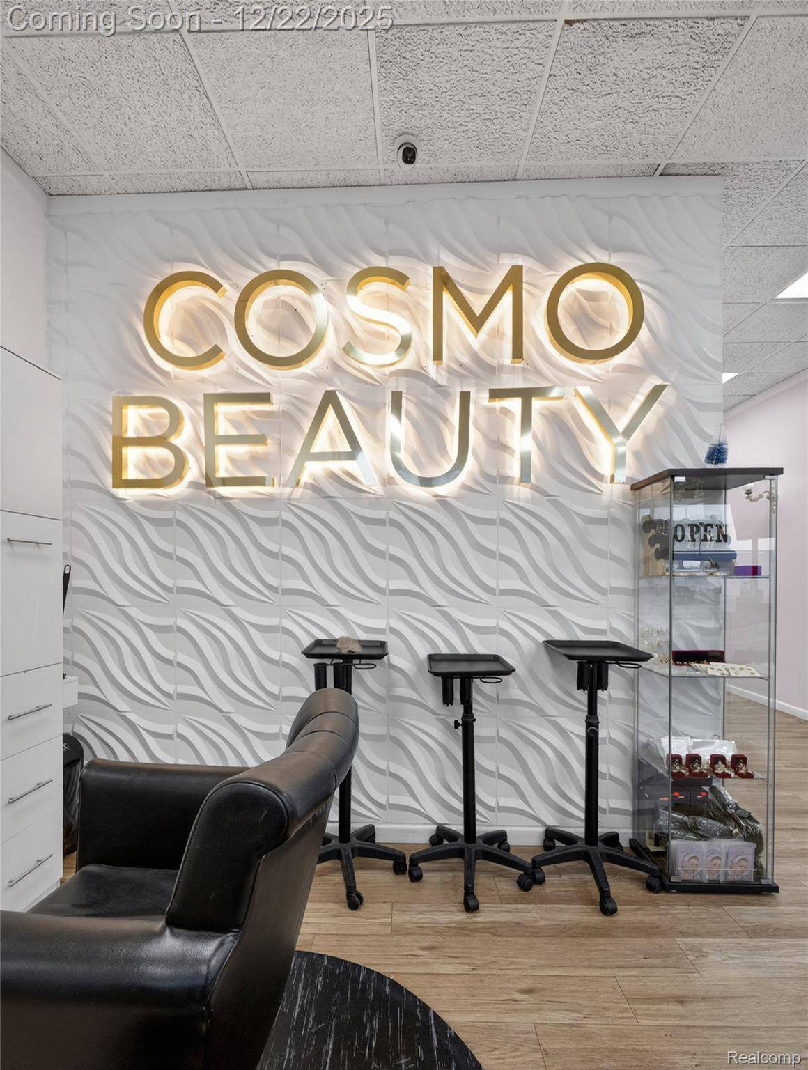 Sterling Heights, MI 48312,37824 Van Dyke Ave