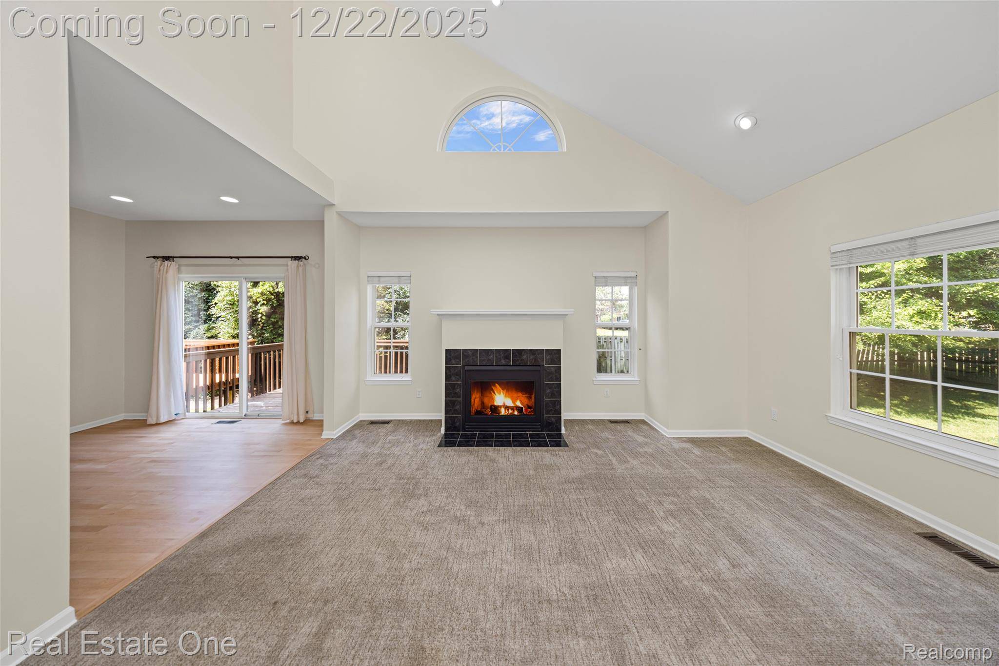 Farmington Hills, MI 48331,38282 Saratoga CIR