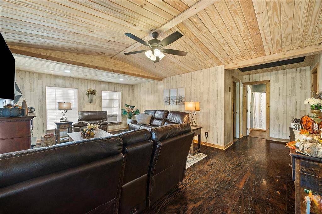 Greenville, TX 75401,1216 Wesley Street