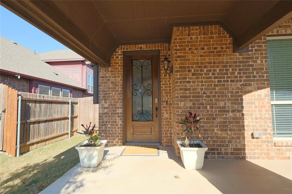 Waxahachie, TX 75165,531 harvest grove Drive