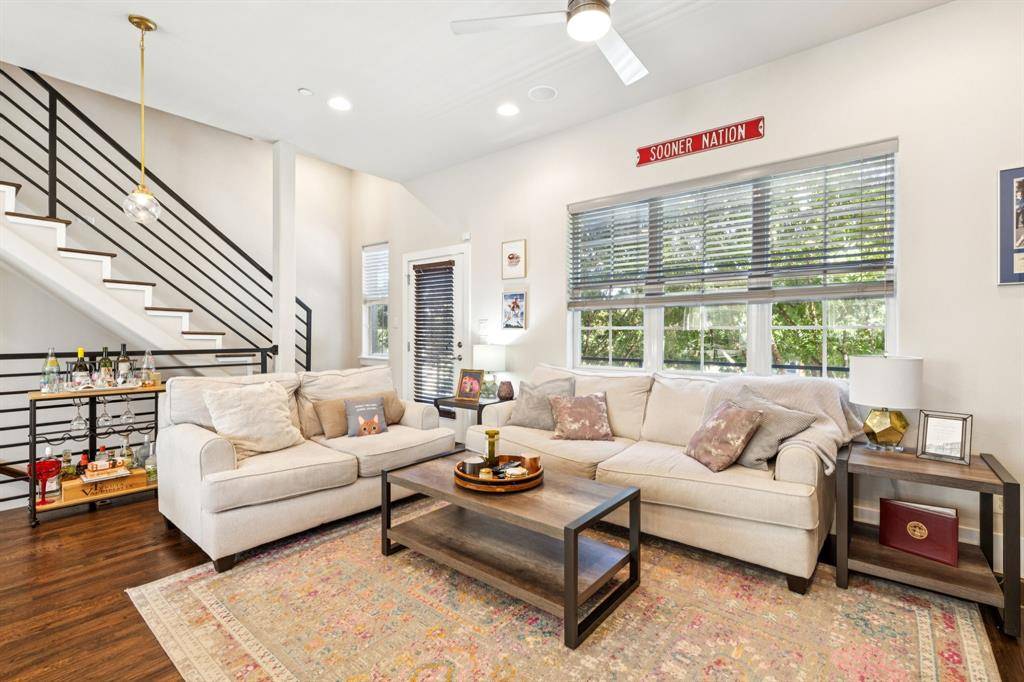 Dallas, TX 75206,5820 Bryan Parkway #10