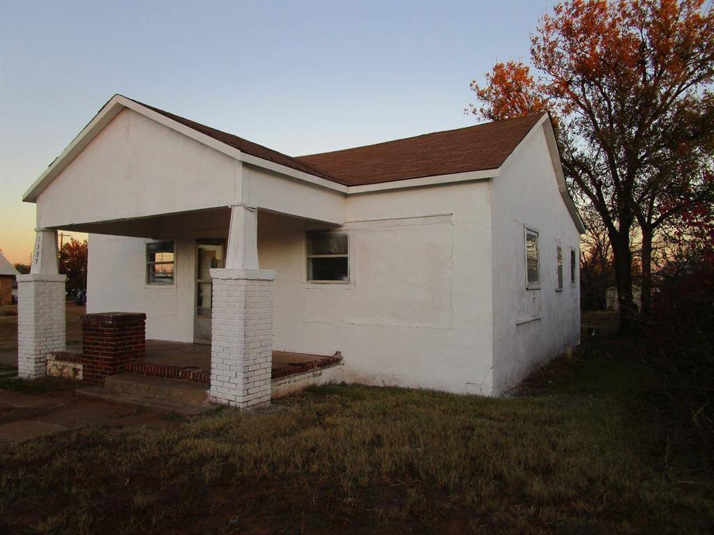 Paducah, TX 79248,1307 9th Street