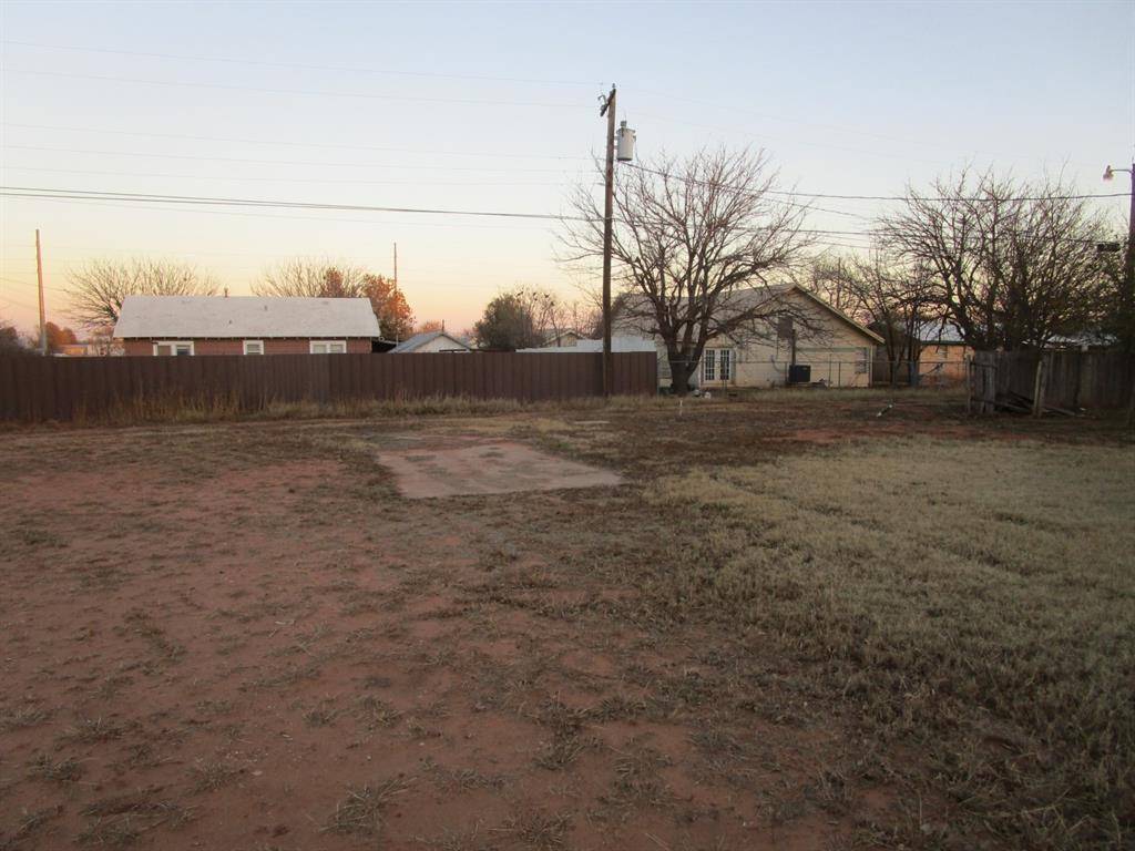 Paducah, TX 79248,1307 9th Street