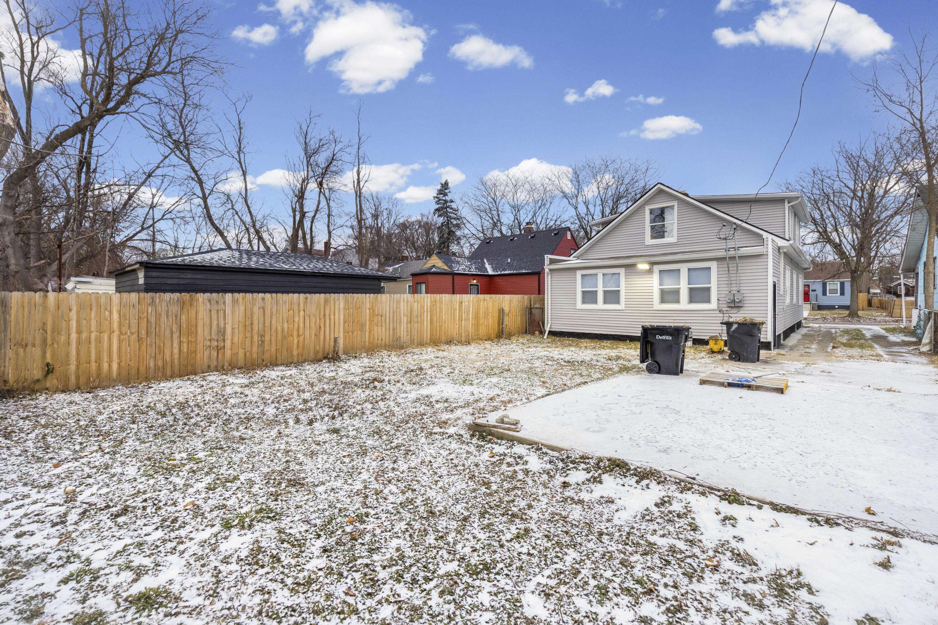 Detroit, MI 48223,15357 Patton ST