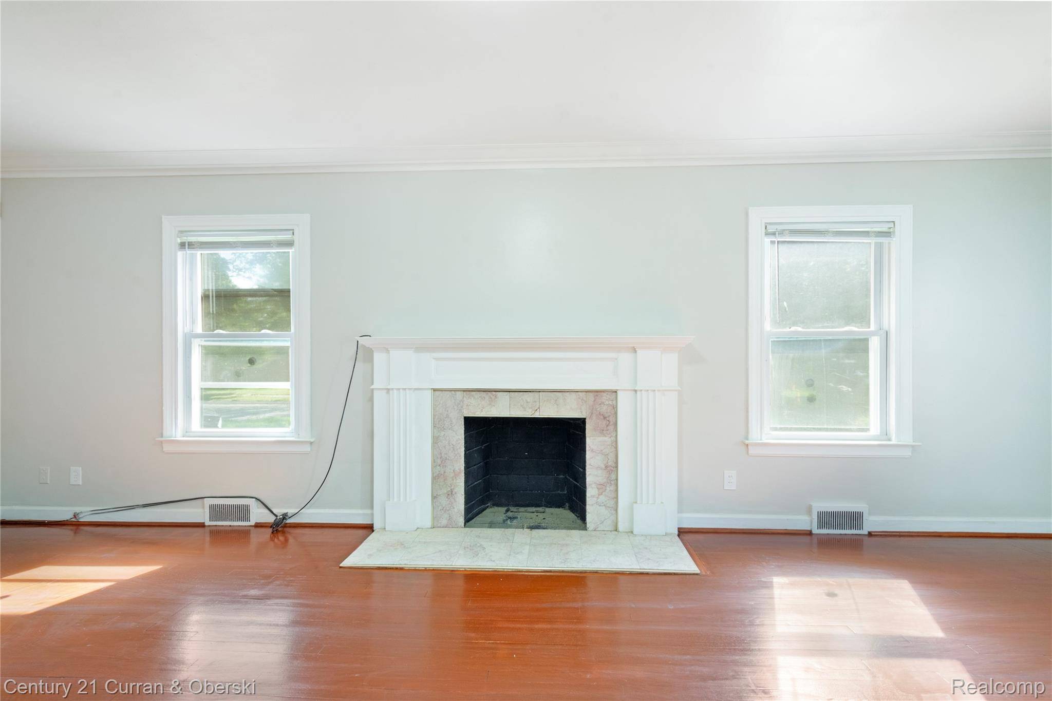 Detroit, MI 48227,15515 Forrer ST