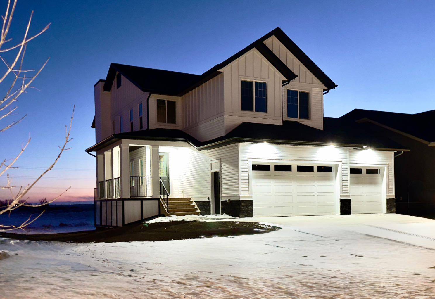 Langdon, AB T0J 1X3,37 North Bridges LNDG