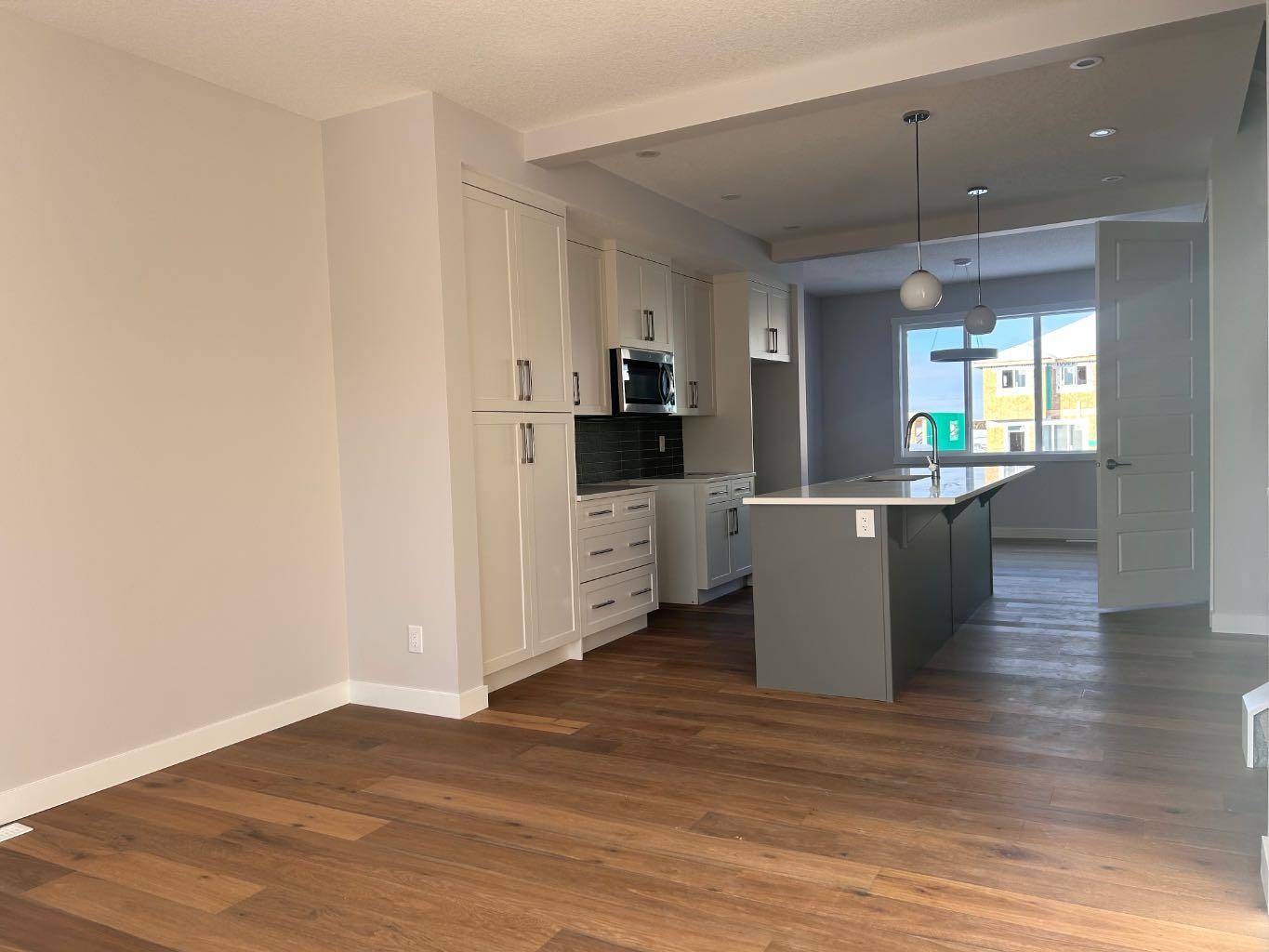 Calgary, AB T3S0L6,126 Sora GDNS SE